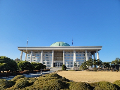 [국회 산업통상자원중소벤처기업위원회]   코로나 피해 지원 위한 추경예산 수정의결