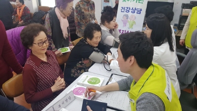 환절기 어르신 건강 돌보는 ‘찾아가는 경로당’ 사업