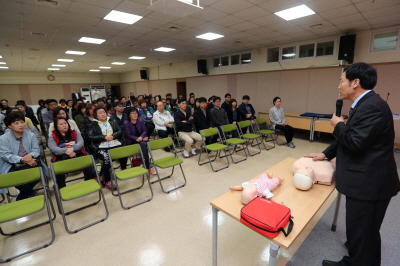 만65세 이상 고령층 급성 심정지 발병위험  -심폐소생술 교육-