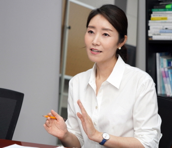 [그림자 아동]   2010~2014년 이전 출생 1만명 추정