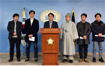 [부석사 관음상]    부석사 관음상 역사적으로 우리 문화재
