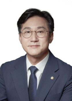 신영대 의원, 사립학교 교원 비위행위에 대한 직위해제 요구 법안 발의
